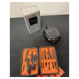Cologn and nail kit