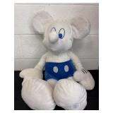 27ï¿½ Disney Store Exclusive Winter White and Blue