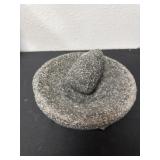7ï¿½ Mexican mortar and pestle
