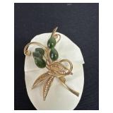 vintage gold-tone filigree floral brooch