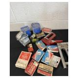 Group of staples and staple gun