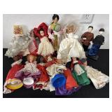 Group of vintage dolls