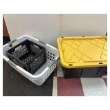 Black and Yellow 27 Gal Utility tote and Milk