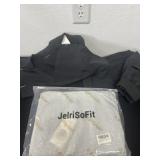 2 New Jelrisofit size XS scrub set