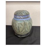 9ï¿½ handmade studio art pottery lidded vessel