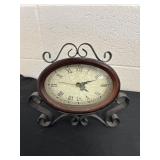 8ï¿½ clock