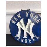 MLB metal New York Yankees sign 16 x 15