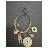 Leather and metal design necklace