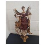 21-in Angel decor