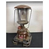 vintage Coleman Peak 1 Model 222 single-mantle