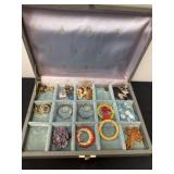 11ï¿½x8ï¿½ jewelry box with jewelry