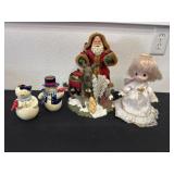 Group of Christmas items, candleholders Santa