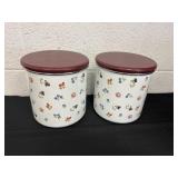 Two 7ï¿½ vintage Villeroy & Boch Petite Fleur enamel