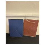 Two 11ï¿½ tablet cases