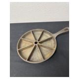 9 inch cast iron Lodge cornbread skillet