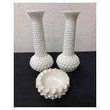 4ï¿½ vintage Fenton Hobnail Milk Glass round