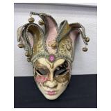 13ï¿½pink and gold Venetian jester masquerade mask