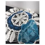 2 doilies
