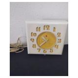 Vintage telechron electric clock model 2H27.  It