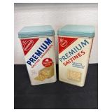 Two 10ï¿½ vintage saltine cracker tins