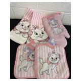 The aristocrats oven MITs and oven pads and