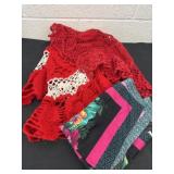 Two doilies with handkerchief