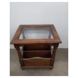 291916 vintage magazine rack with glass