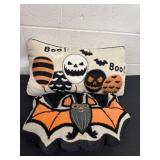 2 Halloween throw pillows