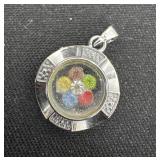Necklace spinner pendant