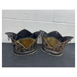 Two 14ï¿½x8ï¿½ metal planter