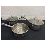Three saffron pans