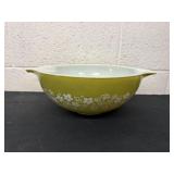 13ï¿½ vintage Pyrex Spring Blossom Green Cinderella