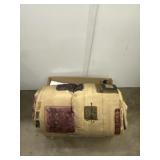 New queen, comforter and blanket in box see pics