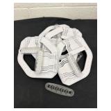 Bed sheet organizer