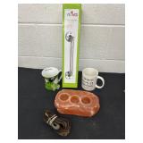 Wall grab bar two coffee cups leash with