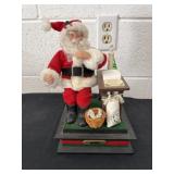 11ï¿½ Santa figurine