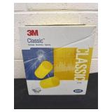 Box of 3M classic earplugs 200 pairs