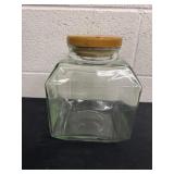 9ï¿½ glass jar with lid