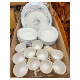 Arcopal  France Plate Set