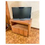 Vizio 25" TV w/Stand
