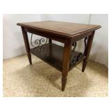 26" X 18" X 20" Mid Century End Table Corner Table