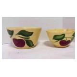 Watt USA Pottery Apple Pattern Mixing Bowls