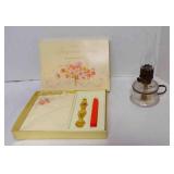 Avon Fragrance Notes Set, Nutmeg Oil Lamp