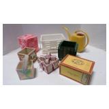 canvas box; basket; tissue box; Vintage water
