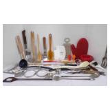 kitchen utensils - spoons, egg rings, spatulas