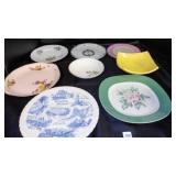 8 Vintage decorative plates