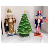 Mr. Christmas nostalgic ceramic tree, nutcrackers