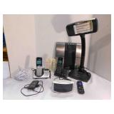 Electronic lot- verilux desk lamp; Globe 6 outlet