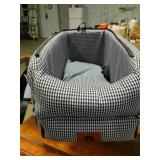 cushioned dog carrier Ximei-missing top portion