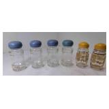 4 Glass Spice Jars w/Baby Blue Lids (Crack in 1)